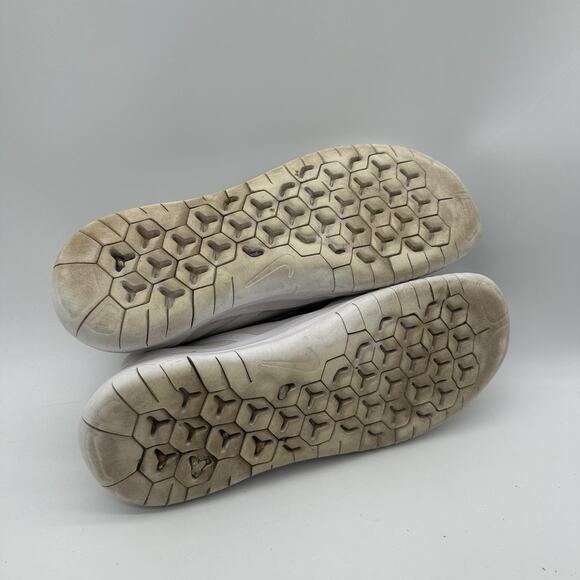 Mens Size 11.5 Nike Free RN 2018 942836-100 White Running Shoes Sneakers - Picture 8 of 9